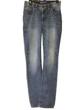 Wrangler Willow Ultimate Riding Blue Faded Mid-Rise Straight Trouser Jean Size 7